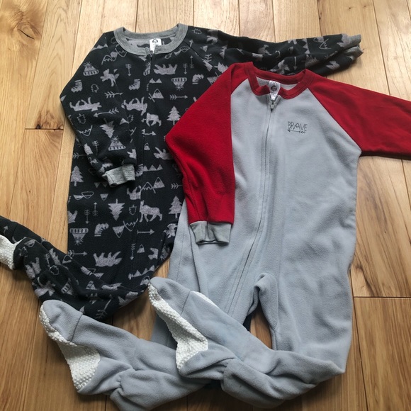 gerber fleece footed pajamas